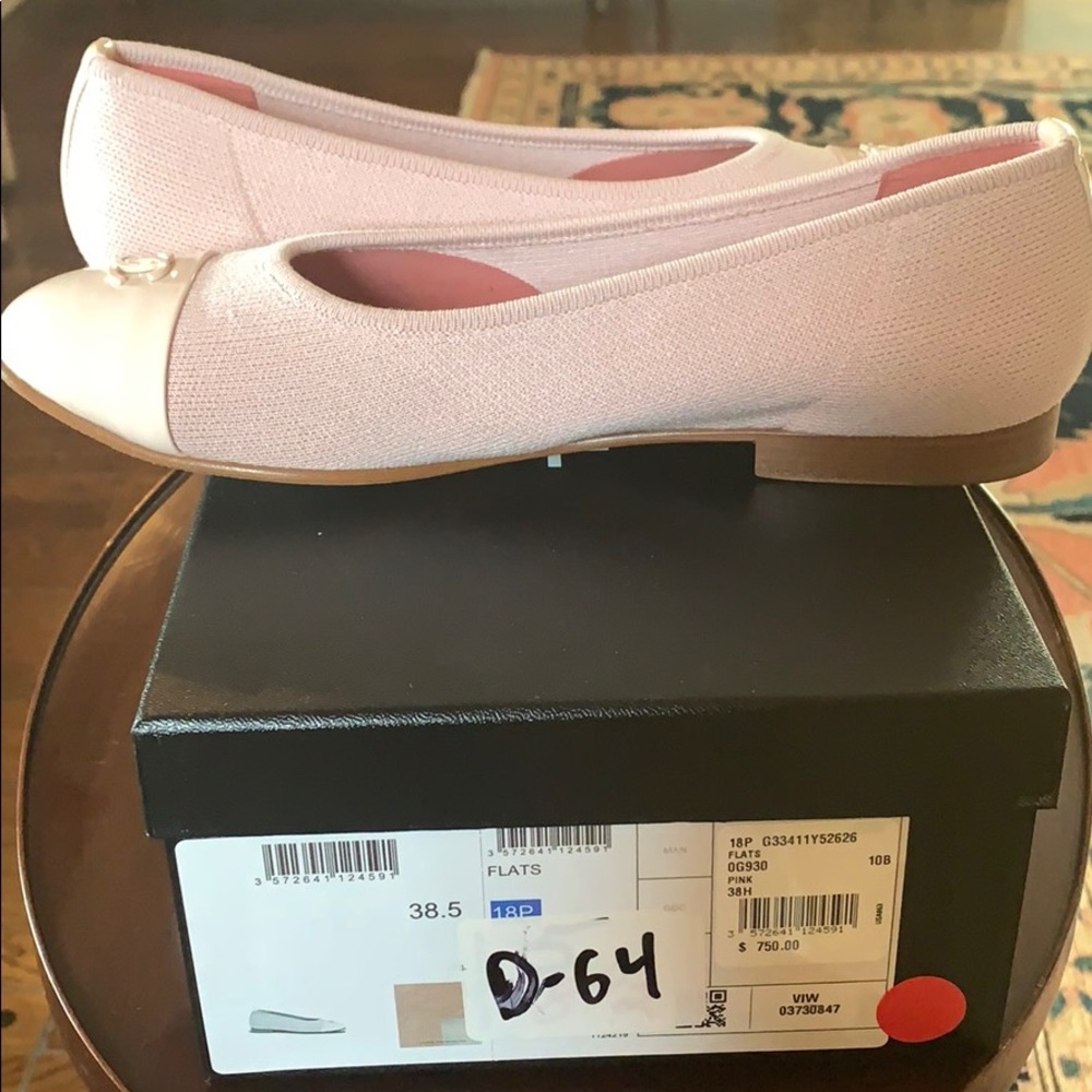 Like new Chanel light pink flats - Picture 7 of 8